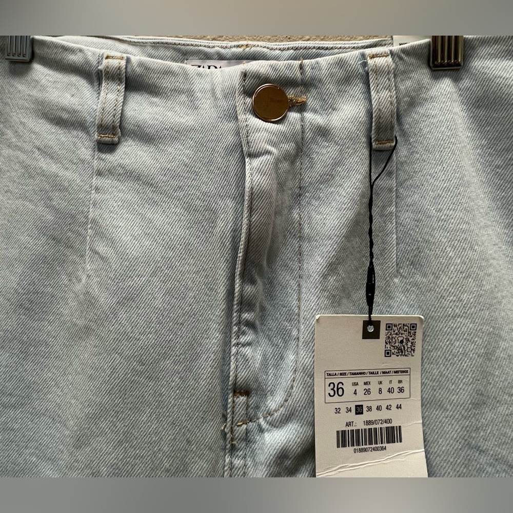 Zara New with Tags Size 4 - Wide Leg Cropped Light Blue Women's Jeans - Picture 4 of 12